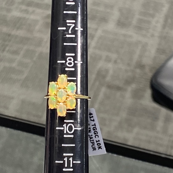 10k Yellow Gold 2 Carat Opal Ring - Fire Opal Flower Custer Ring - Picture 14 of 15